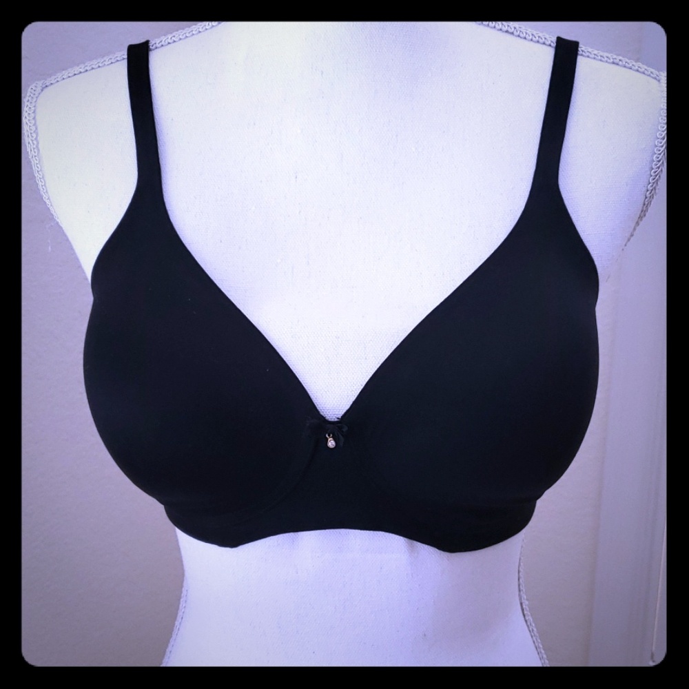 NWT Soma Embraceable Wireless Black Bra 36C